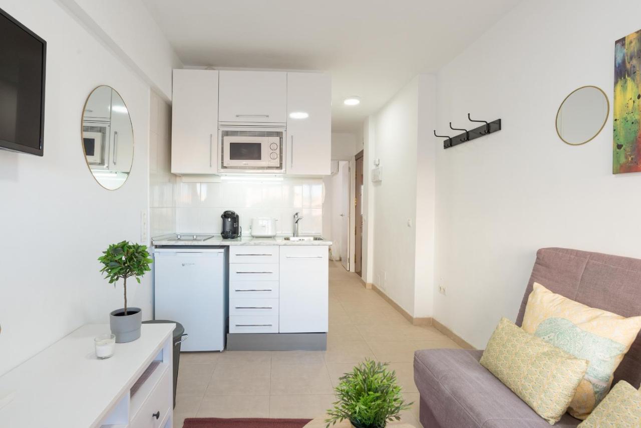 Ferienwohnung Mp6-Cathedral Views Apt Right On The Beach Málaga Exterior foto